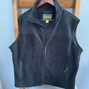 Cabela's Black Zip-Up Fleece Vest